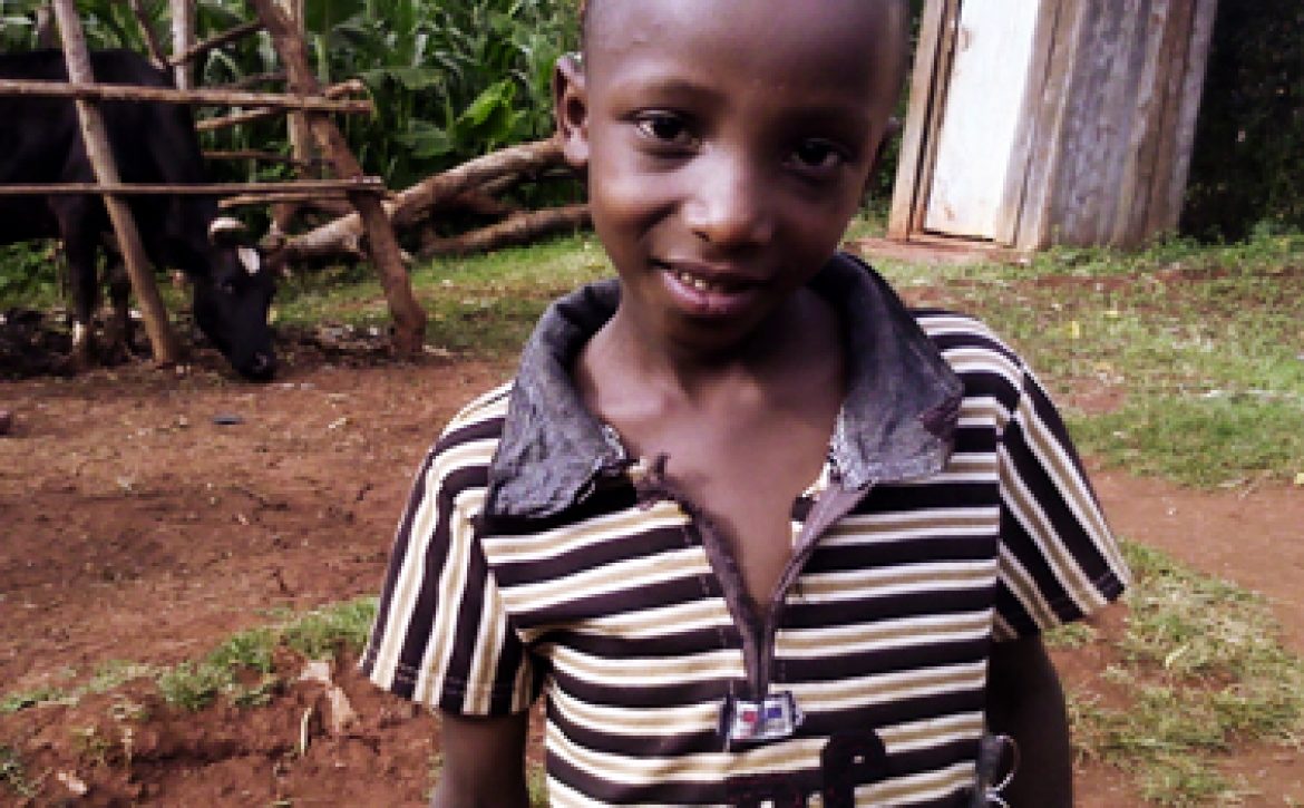 John-Wambugu-&-a-cow