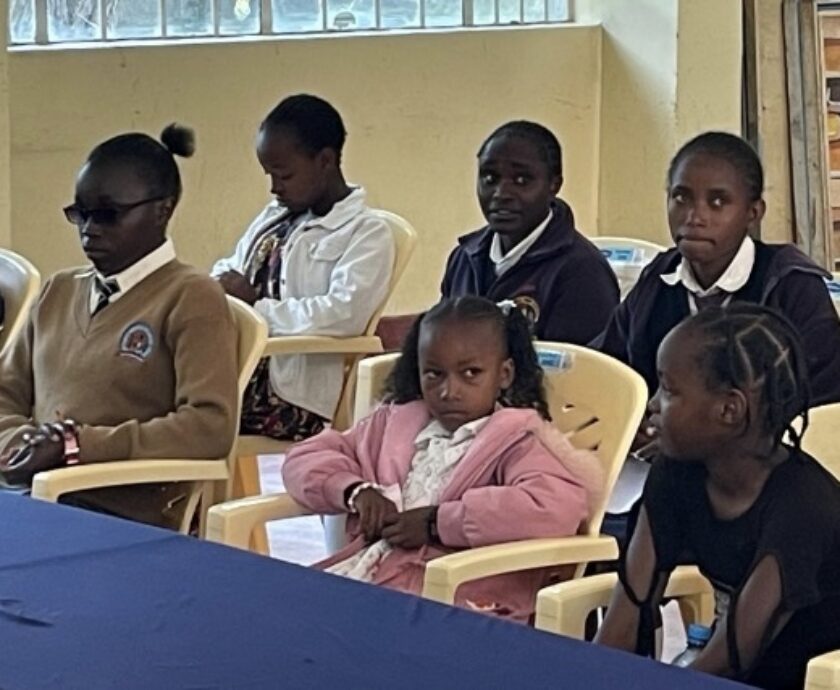 TKW-girls in school